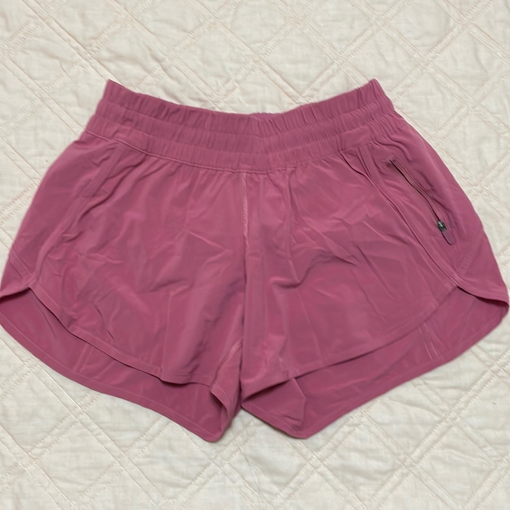Lululemon speed shorts size 8